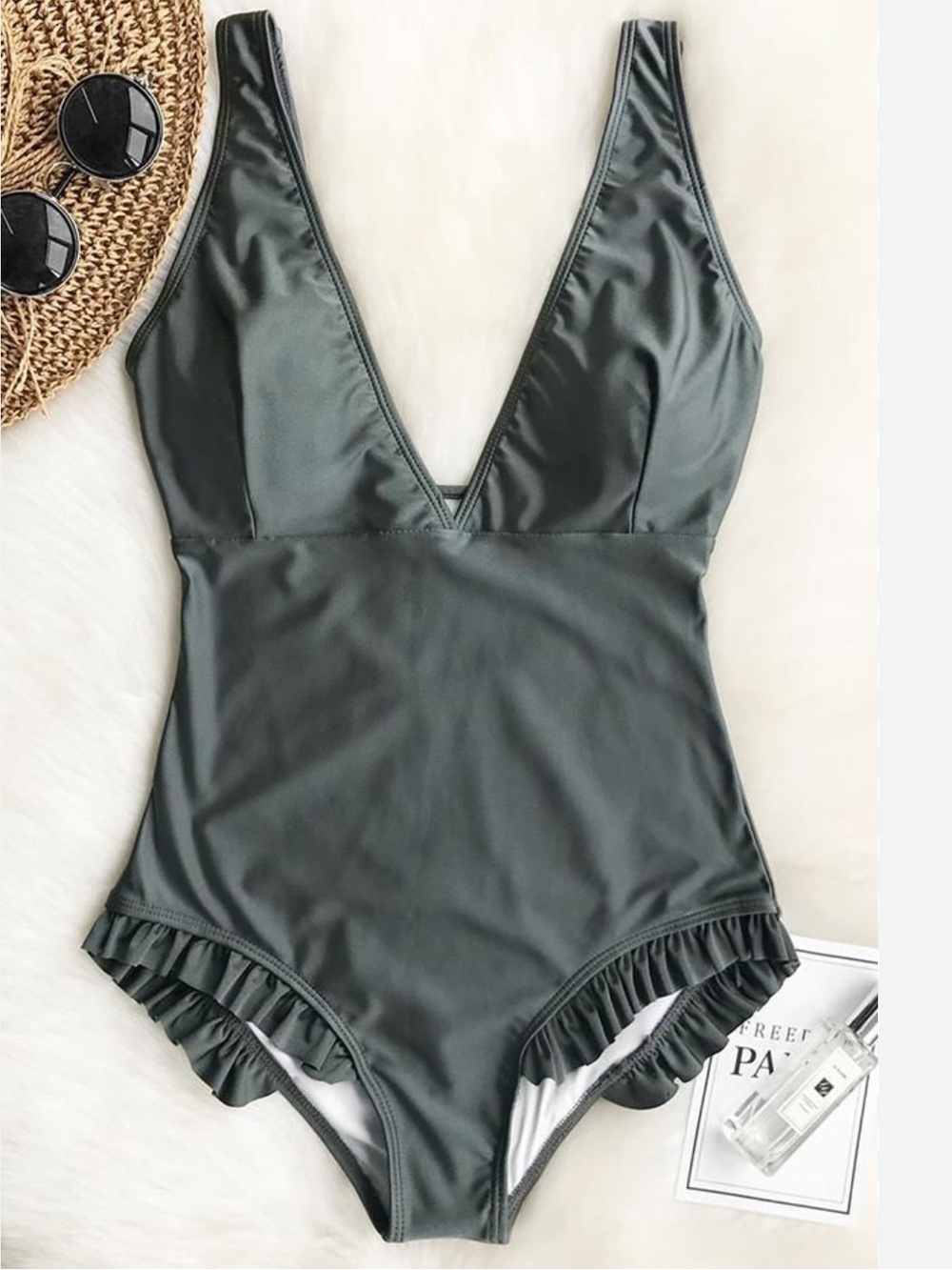 Cupshe Sweet Smile One-Piece Swimsuit Women’s Size XL Gray Shimmer Deep V-Neck